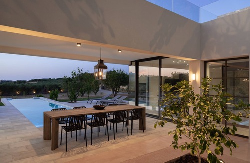Skaleta Villa | Citrus Grove