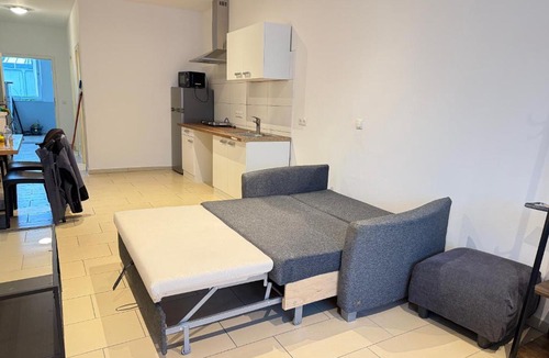 Dransdorf Apartment | City Apartment Bonn Nord mit Stellplatz - Neu