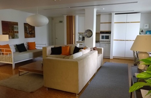 Keminmaa Apartment | City Apartment by the River
