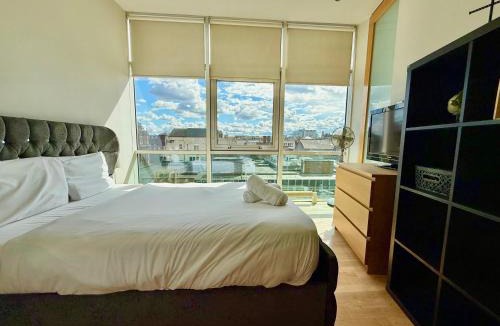 City Centre Glasgow Apartment | City Centre Glasgow 2BR - 2 Bathrooms - Parking