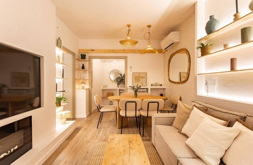 Dreta de l'Eixample Apartment | City Centre - Mediterranean Vibes