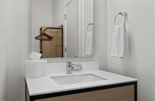 Old Mountain View Hotel | City Express by Marriott Mountain View - Sunnyvale