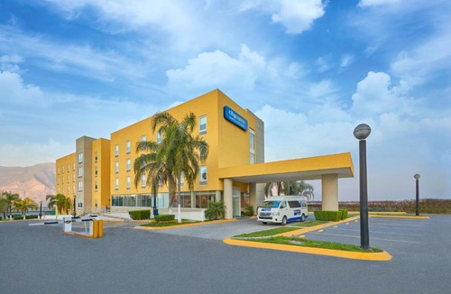 Santa Catarina Hotel | City Express by Marriott Monterrey Santa Catarina