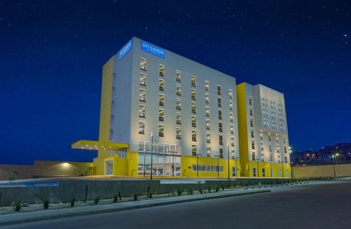 La Joya Hotel | City Express by Marriott Tijuana El Florido