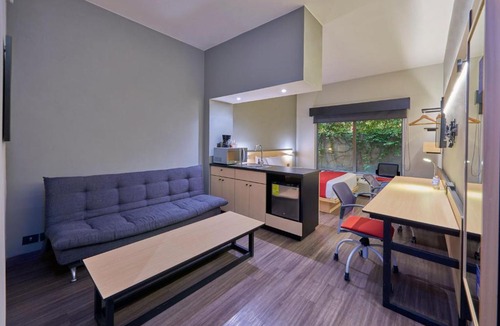 Saltillo Hotel | City Express by Marriott Saltillo Norte