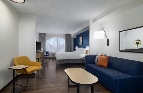 Northeast Hotel | City Express by Marriott Washington, DC Northeast