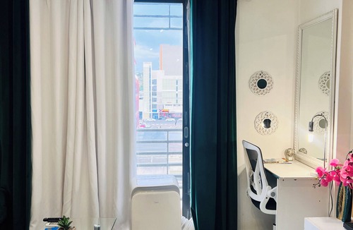 Windhoek Central Apartment | City junction studio apartment in the CBD town