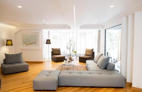 Zavlani Apartment | City Loft Hotel