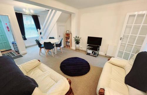 Chester House | City Of Chester Award Winning Cottage -Pixie Terrace Chester