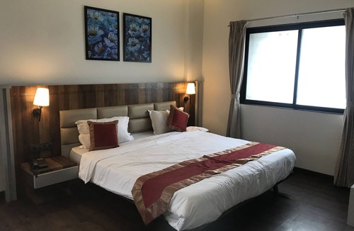 Nanded Hotel | City Point Executive