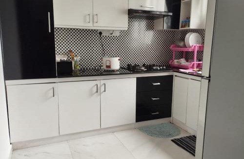 Piliyandala House | City View Homestay
