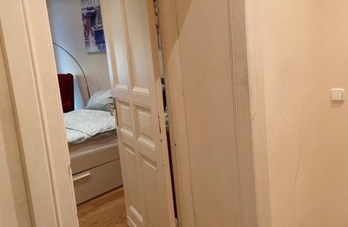 Charlottenburg Apartment | City West Berlin