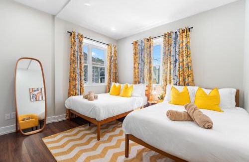 North Bergen House | CityLine Group Stay | Near NYC | Private Parking