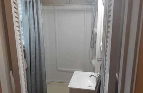New Albany House | CityPlex Studio #3, 1st fl. unit, pvt Kitchen, pvt. bath