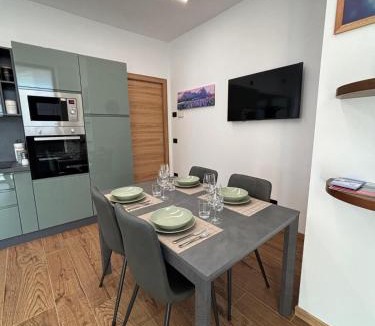 Tirano Apartment | Civico 10