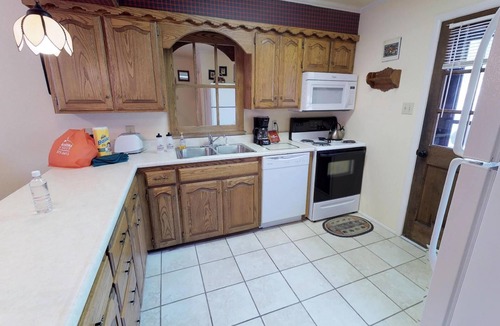 Red River Apartment | Claim Jumper #4 Townhouse with High Speed Wifi