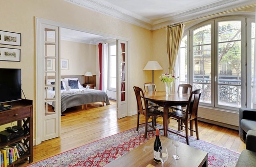 Clignancourt Apartment | Clair de Lune-Beautiful two bedrooms apartment in the heart of Montmartre