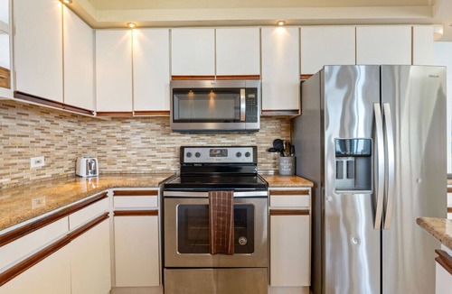 Stella Condo | Claje Sunset! Beachfront condo at Victoria del Mar 1E