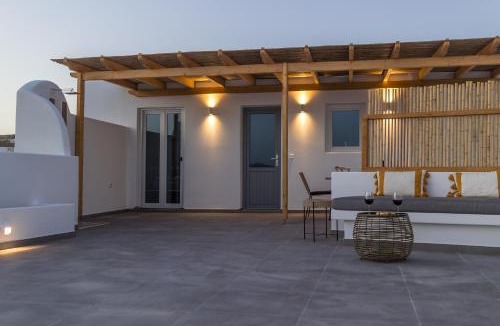 Milos House | Clara Terra
