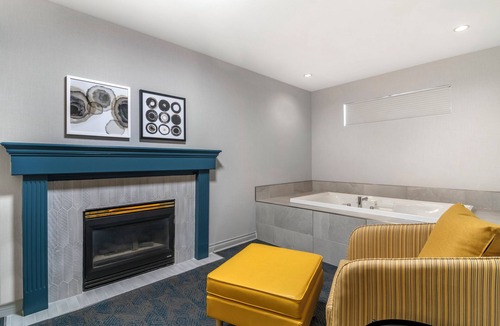 Lower Sumas Mountain Hotel | Clarion Hotel & Conference Centre Abbotsford