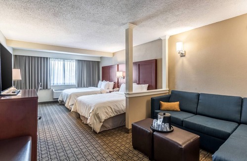 Halltown Hotel | Clarion Inn Harpers Ferry - Charles Town