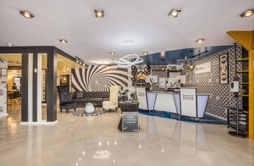 Tallahassee Hotel | Clarion Pointe Tallahassee-State Capitol