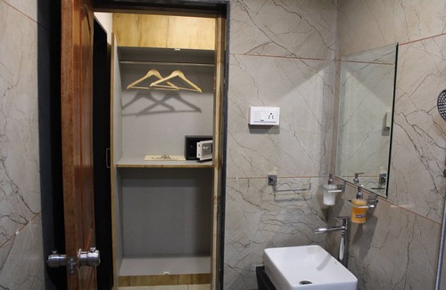 Somnath Hotel | Clarks Collection Somnath