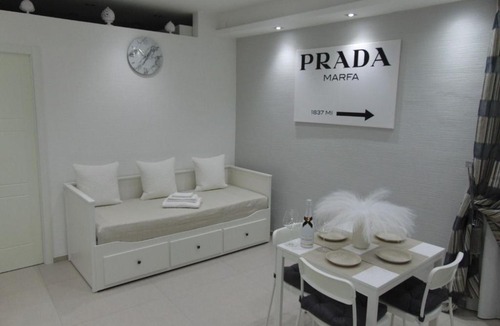 Old Town Apartment | CLAROSE Apartment