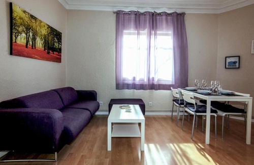 Navas Apartment | Classbedroom Barcelona Sagrera Apartment