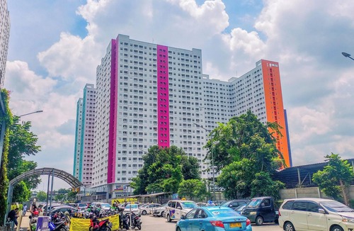 Jakarta Apartment | Classic And Restful Studio Room At Apartment Green Pramuka City