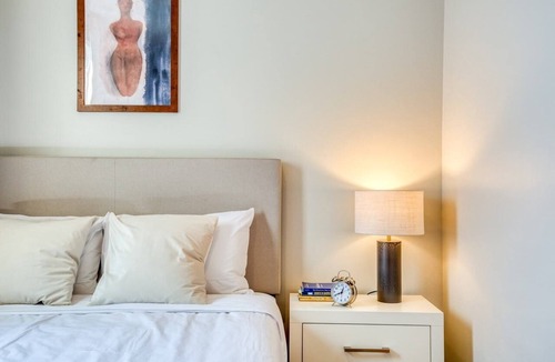 Georgetown Apartment | Classic Apartment #251