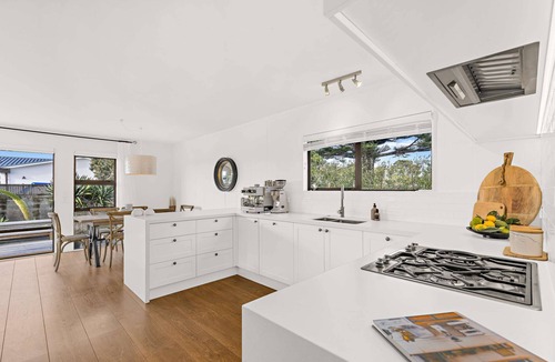 Omaha House | Classic Bach with a modern twist - close to the beach