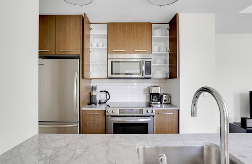 Bay Village Apartment | Classic Back Bay 1BR w/W/D & Gym, 2 blocks to T, by Blueground