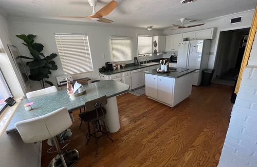 Atlantic Shores House | Classic Beach Bungalow Oceanfront, private beach path Ponte Vedra-S. Jax Beach