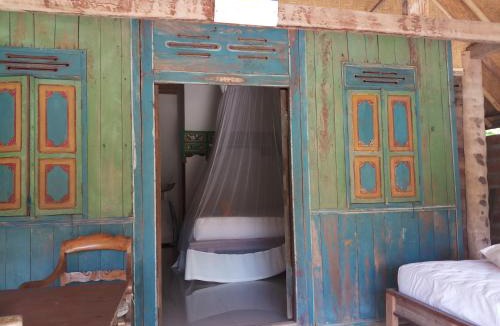 Purwakerti House | Classic Beach Villas