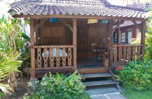 Purwakerti House | Classic Beach Villas