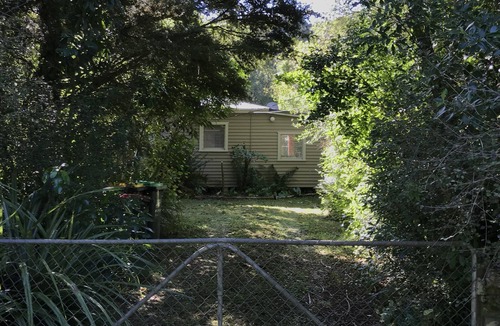 Peel Forest Cottage | Classic Charming Cottage in Peel Forrest! Family & Pet friendly.