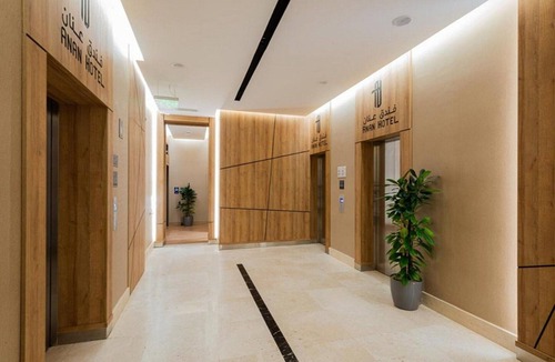 Riyadh House | Classic Chic Suite | Stylish Stay at Sunday ANAN