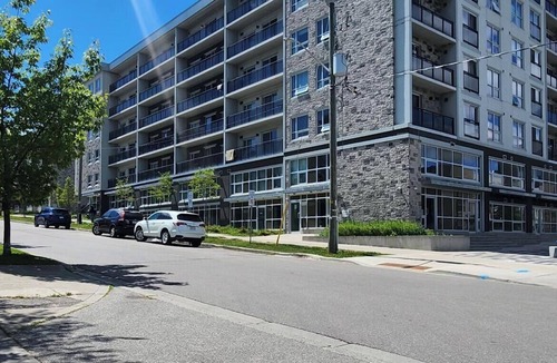 Waterloo Condo | Classic Condo in the University District!