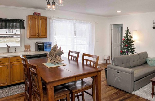 Valois House | classic cottage meets modern style.