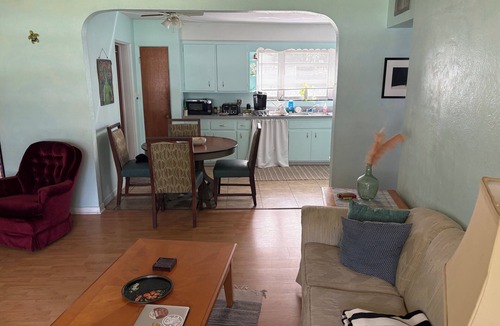 DeLand House | Classic Florida 2-bedroom house with AC in quaint DeLand