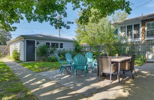 Forest Park House | Classic Forest Park Foursquare < 1 Mi to Blue Line