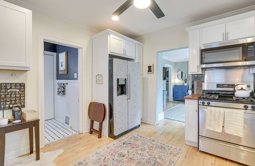 Forest Park Cottage | Classic Forest Park Foursquare < 1 Mi to Blue Line