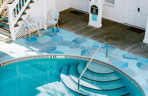 Historic Seaport Hotel | Classic King- Curry Mansion with Heated Pool!