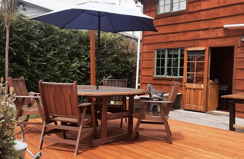 Ohakune Ski Chalet | Classic mountain chalet