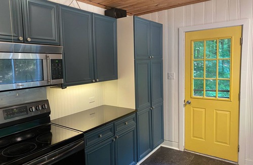 Lake of Bays Cottage | Classic Muskoka Cottage on PenLake