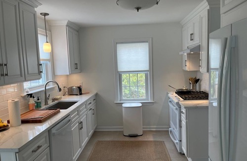 Whitehall House | Classic Pittsburgh Colonial with modern updates /beautiful pin oak lined street