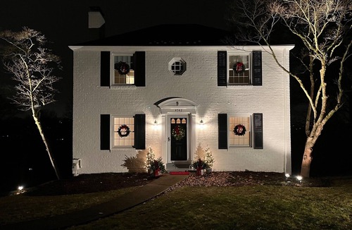 Whitehall House | Classic Pittsburgh Colonial with modern updates /beautiful pin oak lined street