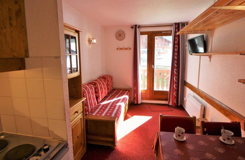 Val Claret Apartment | Classic Studio for 2 with balcony in Tignes, near slopes