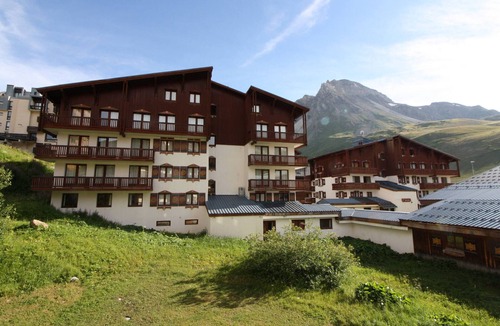 Val Claret Apartment | Classic Studio for 2 with balcony in Tignes, near slopes